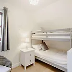 2 Bed In Oc-91901 Apartamento *
