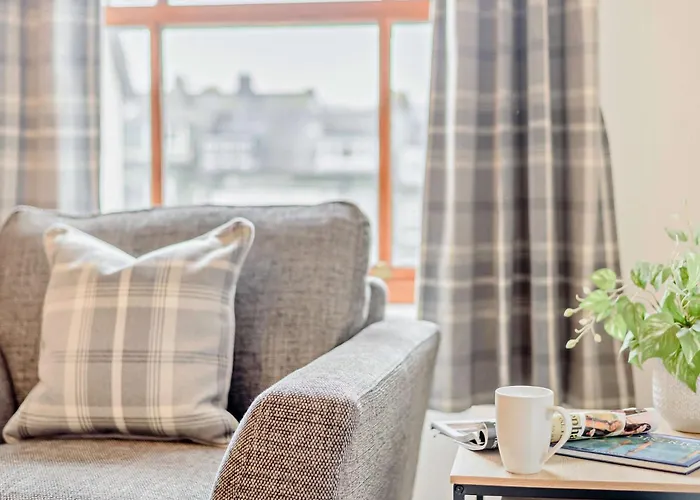 2 Bed In Oc-91901 * 凯西克